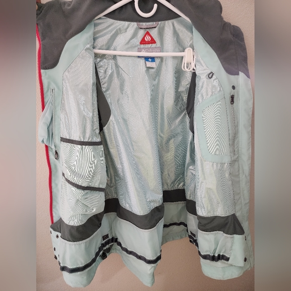 Columbia Titanium Jacket - Picture 3 of 5